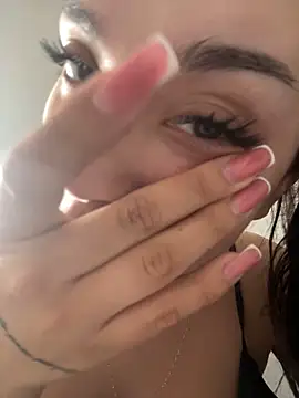 kiss Lissa online show from October 9, 2025, 9:29 am