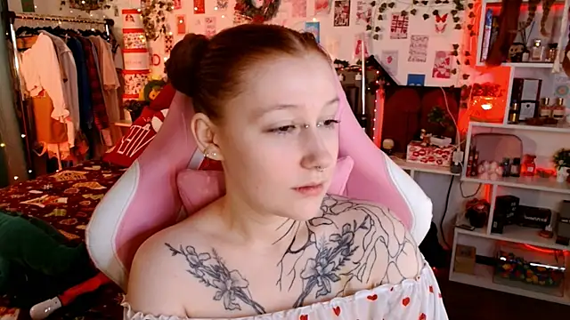 Ayla Hicks online show from January 11, 2026, 8:25 pm