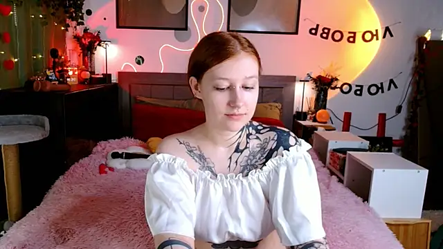 Ayla Hicks online show from June 30, 2026, 2:45 am