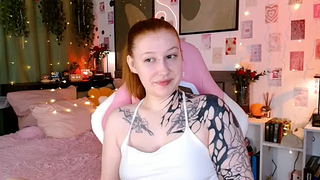 Ayla Hicks online show from July 10, 2026, 3:11 am