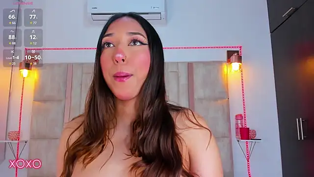 Snapshot of emily__walker chatting on November 29, 2025, 1:14 pm emily walker online show from November 29, 2025, 1:14 pm