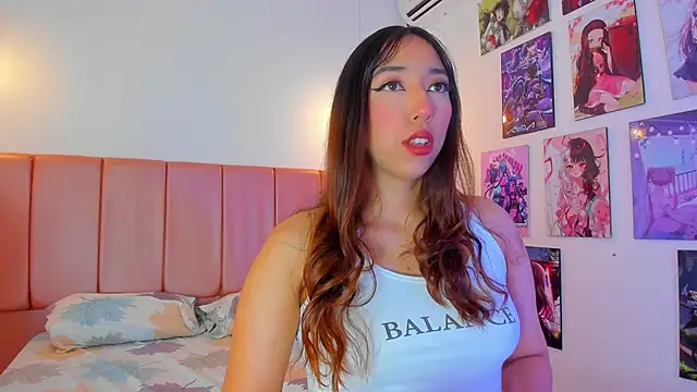 Snapshot of emily__walker chatting on February 9, 2026, 4:27 am emily walker online show from February 9, 2026, 4:27 am