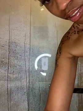 YeahhhitsBreezy online show from August 9, 2026, 4:28 am