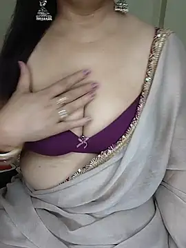 Snapshot of Sakshi-11 chatting on May 27, 2026, 11:35 pm Sakshi-11 online show from May 27, 2026, 11:35 pm