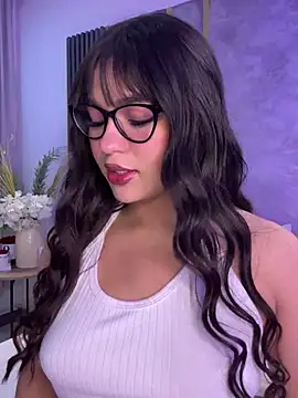 Samantha Hans online show from February 4, 2026, 9:09 pm