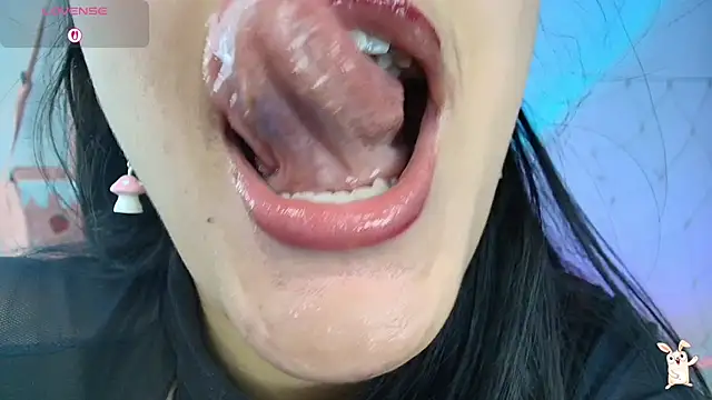 Snapshot of Hinata_21_ chatting on October 2, 2025, 1:29 pm Hinata 21 online show from October 2, 2025, 1:29 pm