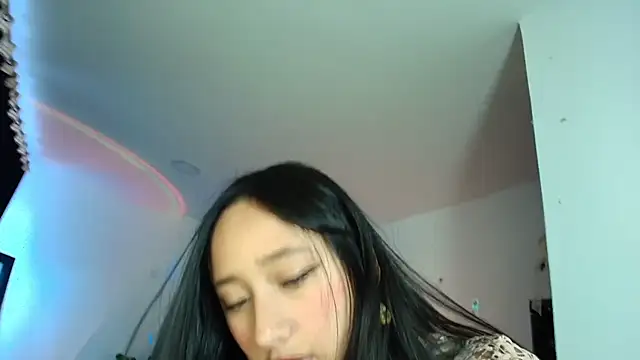 Snapshot of Hinata_21_ chatting on June 26, 2026, 8:24 pm Hinata 21 online show from June 26, 2026, 8:24 pm