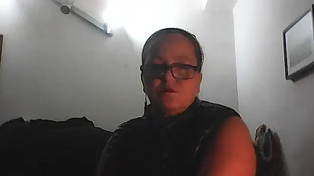 Snapshot of DOLCECOPPIA2025 chatting on October 15, 2025, 3:39 am DOLCECOPPIA2025 online show from October 15, 2025, 3:39 am