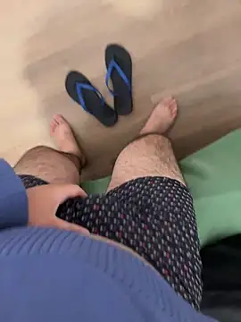 Snapshot of herinhos38 chatting on September 30, 2025, 8:19 am herinhos38 online show from September 30, 2025, 8:19 am