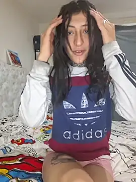 Harley Miller  online show from September 29, 2025, 11:59 am