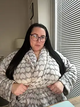 Snapshot of Ruby-Black chatting on March 6, 2026, 11:17 am Ruby-Black online show from March 6, 2026, 11:17 am