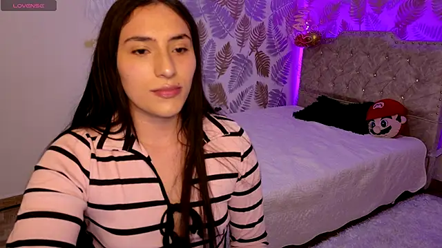 Snapshot of CattleyaAngel chatting on November 19, 2025, 9:59 pm CattleyaAngel online show from November 19, 2025, 9:59 pm