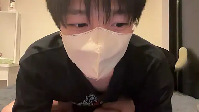 Snapshot of tora3220 chatting on April 12, 2026, 1:16 pm tora3220 online show from April 12, 2026, 1:16 pm