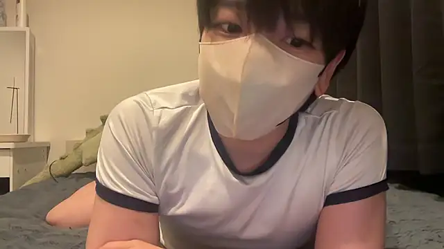 Snapshot of tora3220 chatting on May 21, 2026, 1:40 pm tora3220 online show from May 21, 2026, 1:40 pm