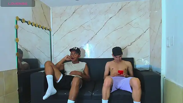 liam coleman25 online show from November 9, 2025, 4:11 am