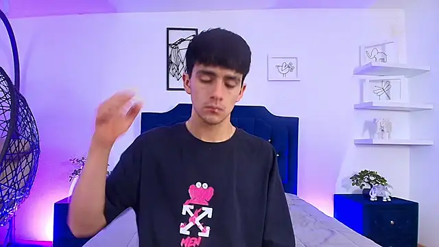 Snapshot of Axel_Draven chatting on October 15, 2025, 11:10 am Axel Draven online show from October 15, 2025, 11:10 am