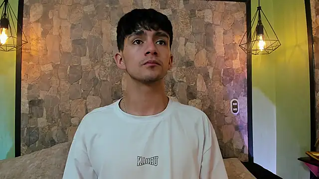 Snapshot of Axel_Draven chatting on November 6, 2025, 11:00 am Axel Draven online show from November 6, 2025, 11:00 am