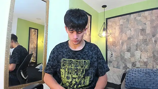 Snapshot of Axel_Draven chatting on November 17, 2025, 11:27 am Axel Draven online show from November 17, 2025, 11:27 am