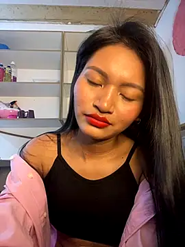 Snapshot of fenixzara chatting on October 10, 2025, 5:56 pm fenixzara online show from October 10, 2025, 5:56 pm