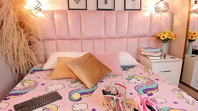 Charlotte hall  online show from March 14, 2026, 3:23 am