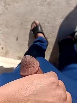 Snapshot of Mohamed234897 chatting on December 17, 2025, 4:13 pm Mohamed234897 online show from December 17, 2025, 4:13 pm