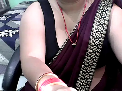 BABITA KUMARII online show from April 30, 2026, 4:57 pm