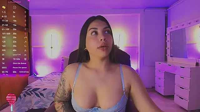 kloe28 online show from July 6, 2026, 3:25 am