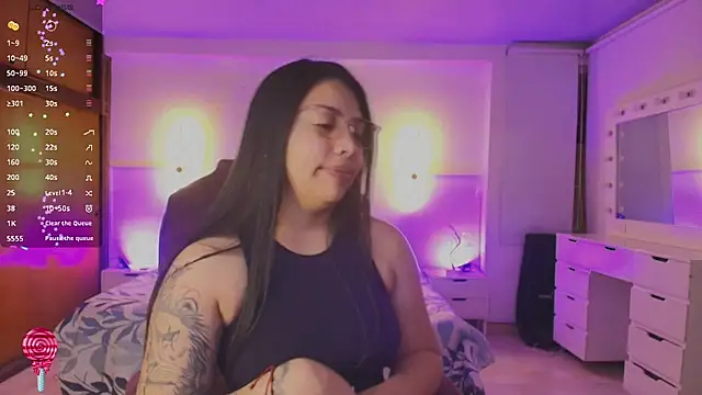 kloe28 online show from July 27, 2026, 3:24 am