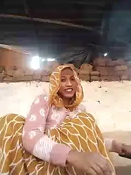 Hot ruip58585 online show from November 22, 2025, 3:05 am