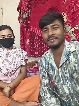 Snapshot of Love_Queen11 chatting on November 14, 2025, 3:22 pm Love Queen11 online show from November 14, 2025, 3:22 pm