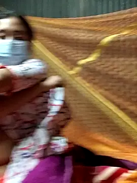 Snapshot of Love_Queen11 chatting on November 30, 2025, 4:00 pm Love Queen11 online show from November 30, 2025, 4:00 pm