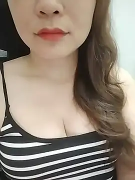 Snapshot of Girl_Shy2000 chatting on June 3, 2026, 2:33 pm Girl Shy2000 online show from June 3, 2026, 2:33 pm