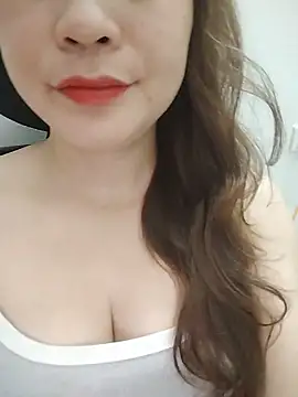 Snapshot of Girl_Shy2000 chatting on June 14, 2026, 2:30 pm Girl Shy2000 online show from June 14, 2026, 2:30 pm