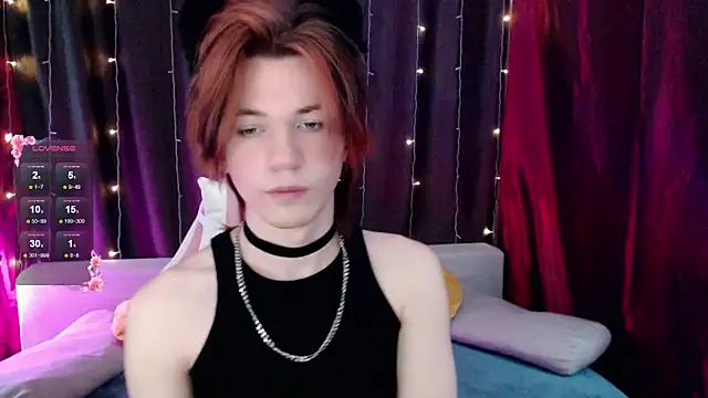 Snapshot of evan_reinhart chatting on December 15, 2025, 2:54 pm evan reinhart online show from December 15, 2025, 2:54 pm