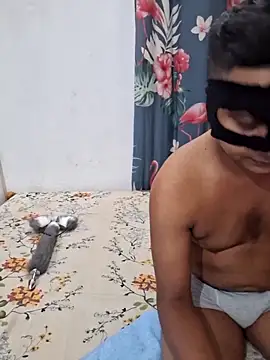 Snapshot of shani_taniya chatting on November 7, 2025, 4:40 pm shani taniya online show from November 7, 2025, 4:40 pm