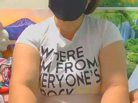 Kimkhaepretty online show from November 2, 2025, 1:35 pm