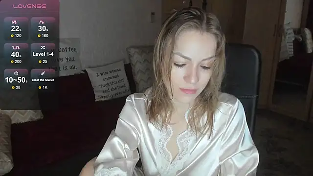Snapshot of Tiffany_Bates chatting on May 11, 2026, 3:34 am Tiffany Bates online show from May 11, 2026, 3:34 am