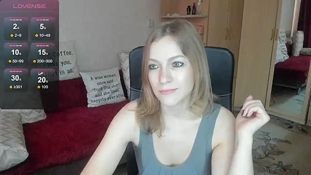 Snapshot of Tiffany_Bates chatting on July 9, 2026, 8:40 am Tiffany Bates online show from July 9, 2026, 8:40 am