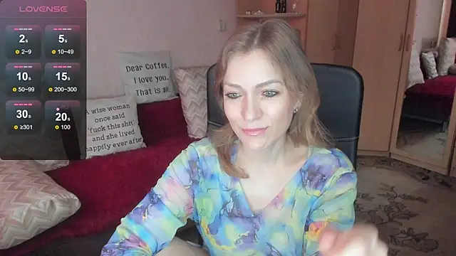 Snapshot of Tiffany_Bates chatting on July 24, 2026, 9:29 am Tiffany Bates online show from July 24, 2026, 9:29 am