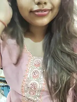 Snapshot of Miss_Rose__ chatting on May 12, 2026, 9:06 am Miss Rose online show from May 12, 2026, 9:06 am