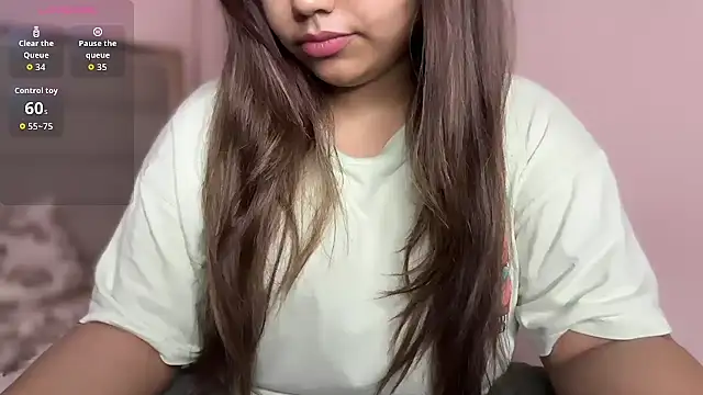 Snapshot of Miss_Rose__ chatting on July 28, 2026, 3:32 pm Miss Rose online show from July 28, 2026, 3:32 pm