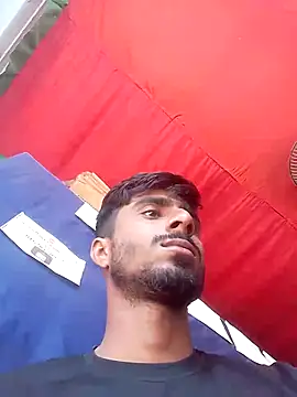 Snapshot of LesserUpset chatting on November 18, 2025, 3:56 am LesserUpset online show from November 18, 2025, 3:56 am