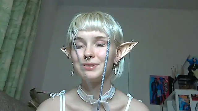 Paradoxy  online show from December 19, 2025, 9:11 pm