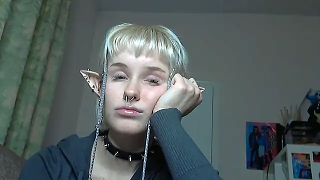 Paradoxy  online show from December 20, 2025, 9:44 pm