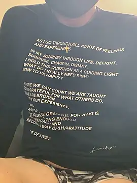 Snapshot of mj-story chatting on November 14, 2025, 11:24 pm mj-story online show from November 14, 2025, 11:24 pm