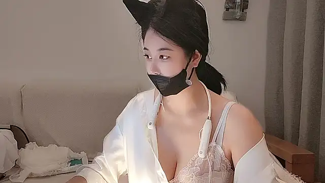 Snapshot of xinyin6666 chatting on November 16, 2025, 12:33 pm xinyin6666 online show from November 16, 2025, 12:33 pm