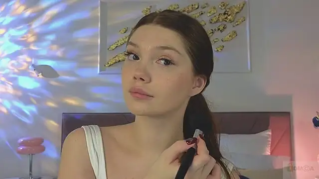 Snapshot of Nicole_Broown_ chatting on November 23, 2025, 9:25 pm Nicole Broown online show from November 23, 2025, 9:25 pm