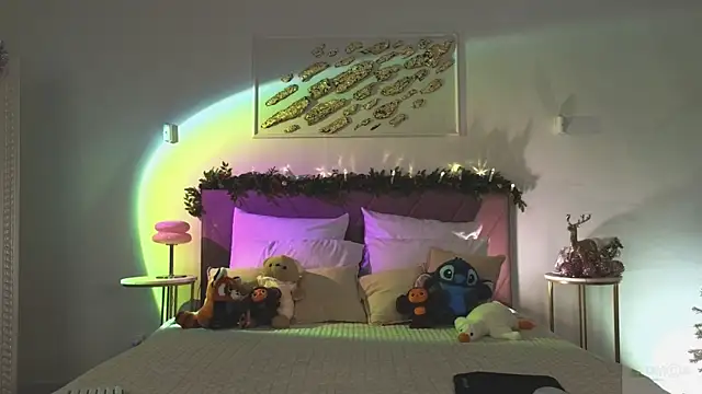 Snapshot of Nicole_Broown_ chatting on January 5, 2026, 9:18 pm Nicole Broown online show from January 5, 2026, 9:18 pm