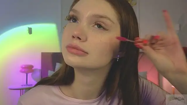 Snapshot of Nicole_Broown_ chatting on February 18, 2026, 11:11 pm Nicole Broown online show from February 18, 2026, 11:11 pm