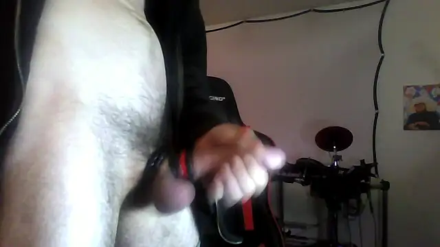 Snapshot of Neekaleek89 chatting on October 9, 2025, 4:27 pm Neekaleek89 online show from October 9, 2025, 4:27 pm